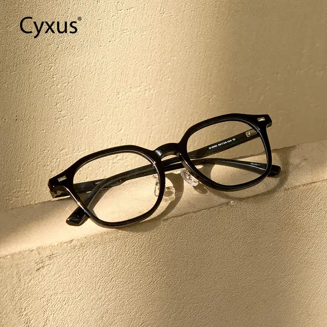 CYXUS TR90