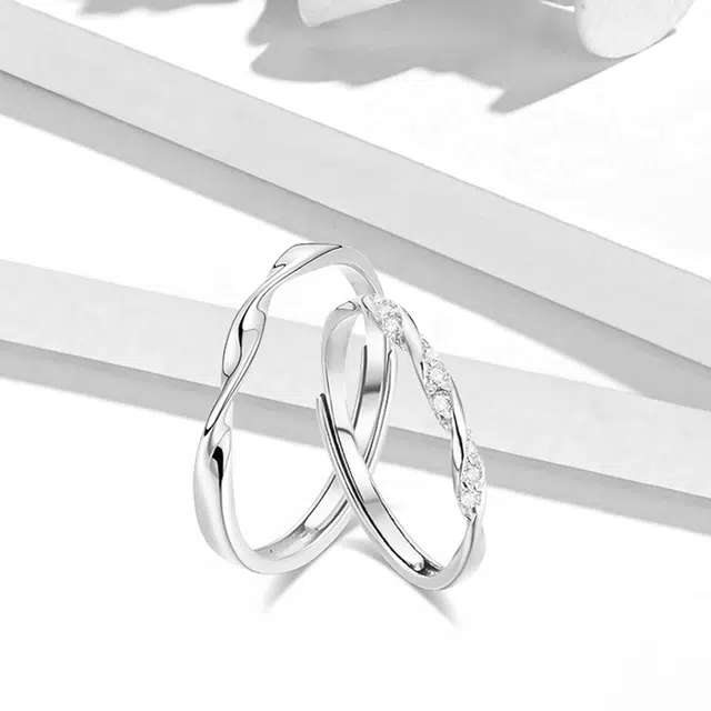 牧言 冷淡风气质简约小众设计高级感 光面立体素圈交织缠绕无尽的爱对戒可调节指环 合金 莫比乌斯戒指 男女同款情侣款