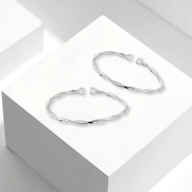 牧言 冷淡风简约小众高级感 交织素圈麻花开口可调节手饰 合金 莫比乌斯环手镯 男女同款情侣款
