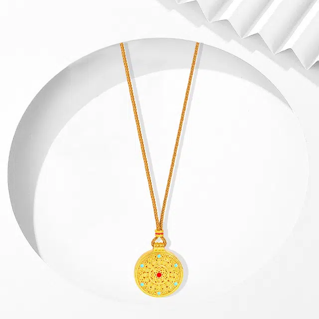 牧言 吉祥八宝罗盘 复古新中式简约小众设计高级感 光面立体镂空 花丝祥云圆牌编织绳毛衣链 合金 项链 女款