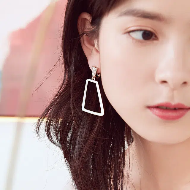HMZ