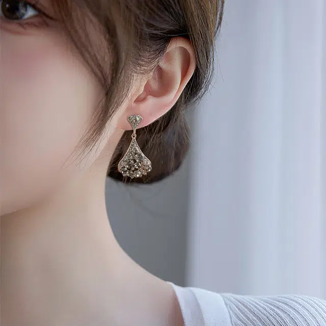 HMZ