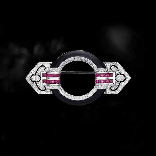 HMZ 925
