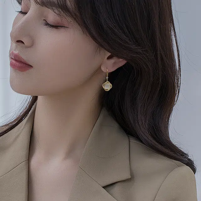 HMZ