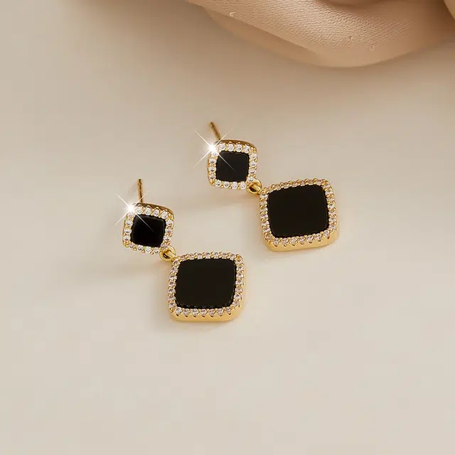 HMZ