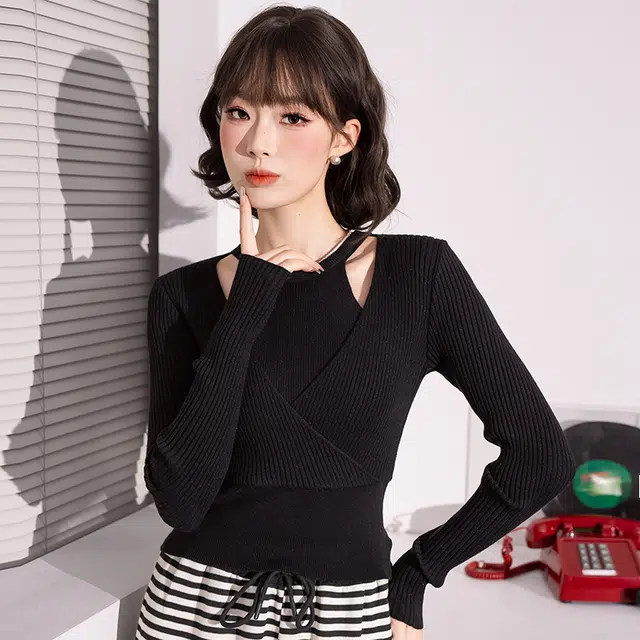 法文箱子 纯色圆领假两件毛衣 女款 黑色