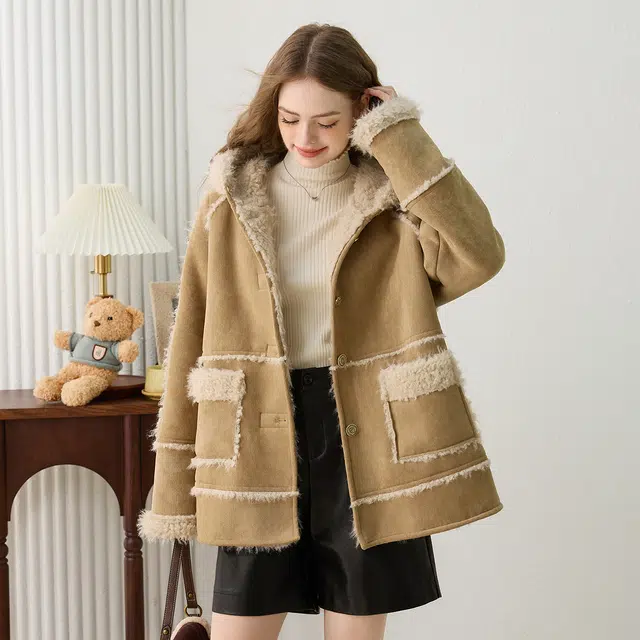 法文箱子 长袖口袋通勤绒感外套 女款 驼色