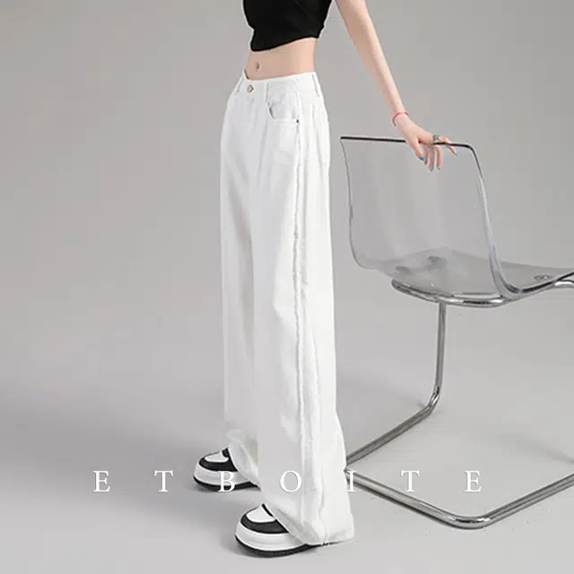 法文箱子 时尚设计简约感显瘦舒适阔腿牛仔裤 女款