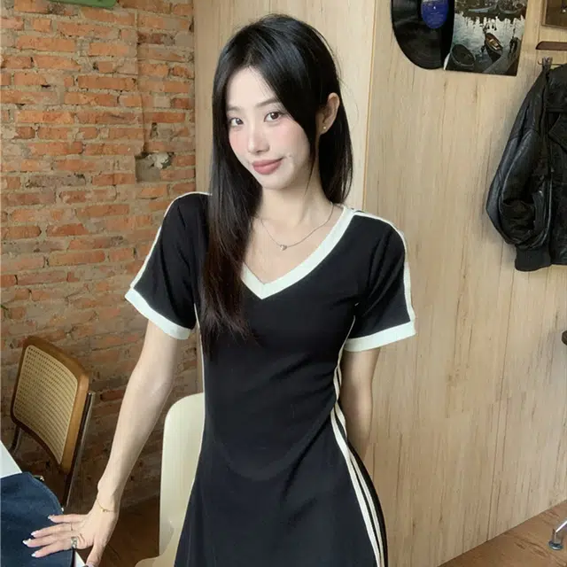 V