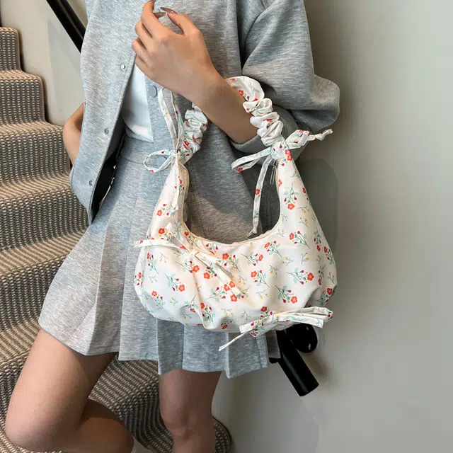 小众碎花褶皱肩带蝴蝶结甜美百搭 尼龙 单肩包 女款 多色