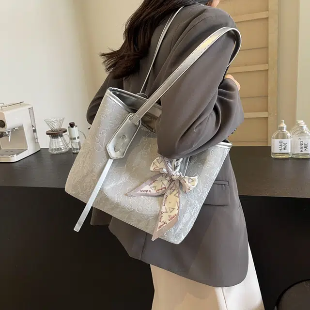 HCXK PU Tote