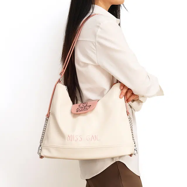 MISS GAIL Tote