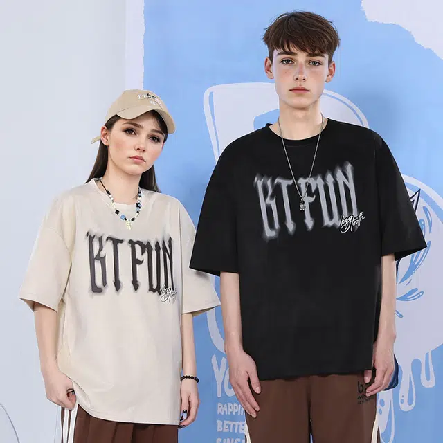 bt T