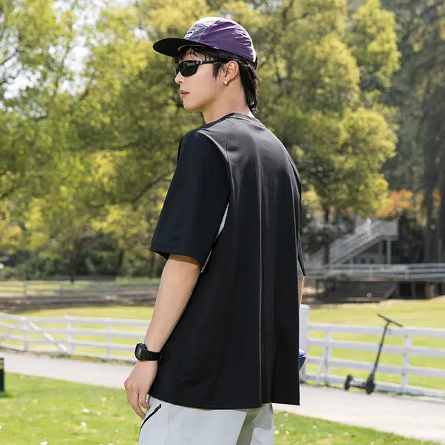 EASTERN CAMEL T