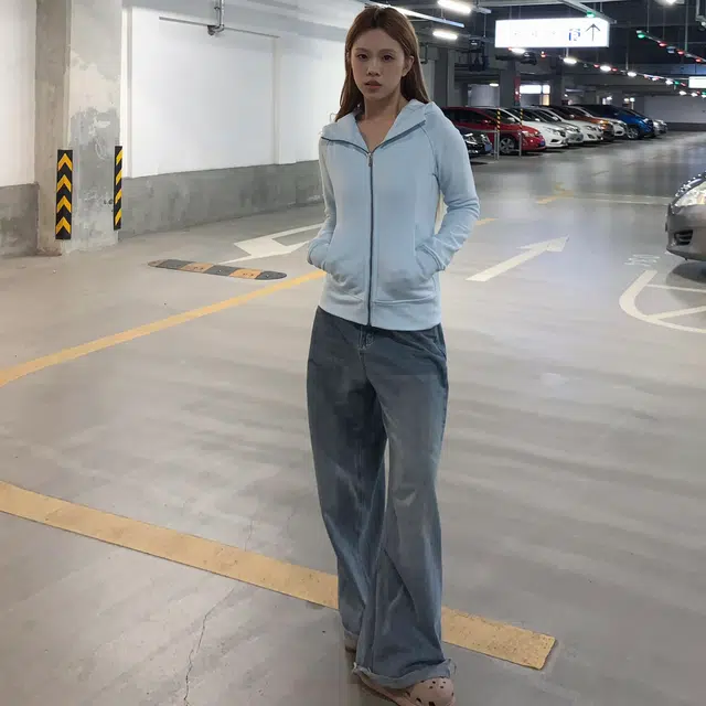 依钗 通勤简约休闲百搭卫衣 女款