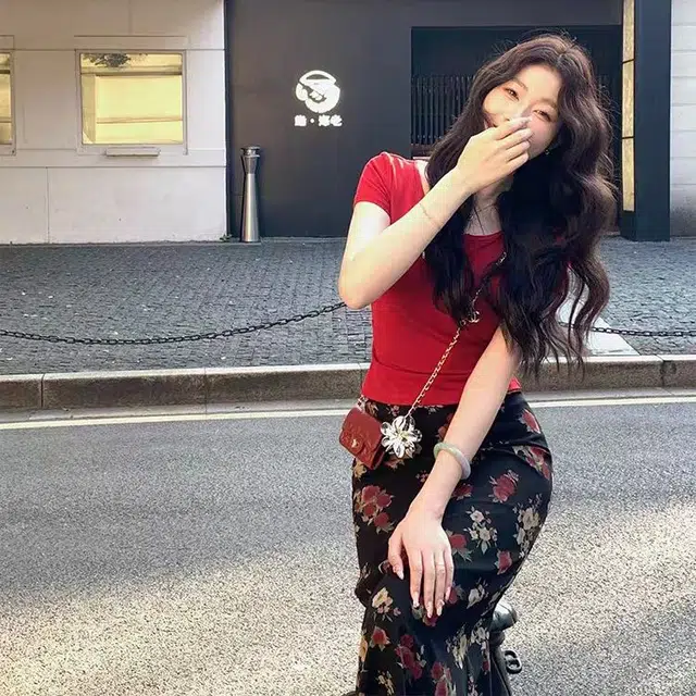 依钗 韩系设计感短袖上衣与碎花半身裙组合裙装套装 女款