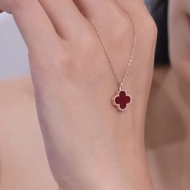 ins 18K