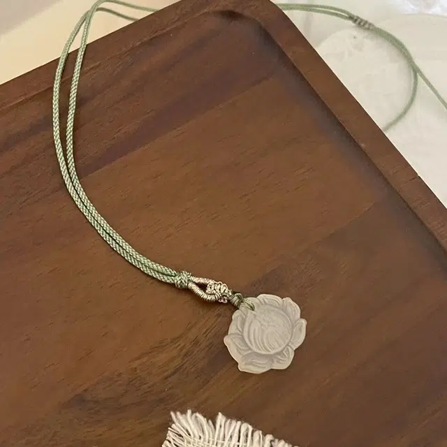 老庆云银楼 莲花吊坠 国潮新中式好运莲莲 甜美清新 典雅 玉髓 项链 女款