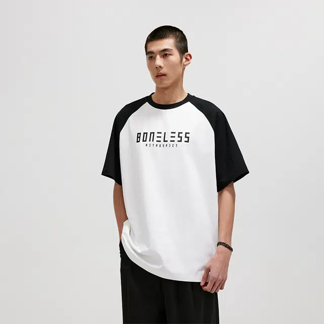 BONELESS B Logo T