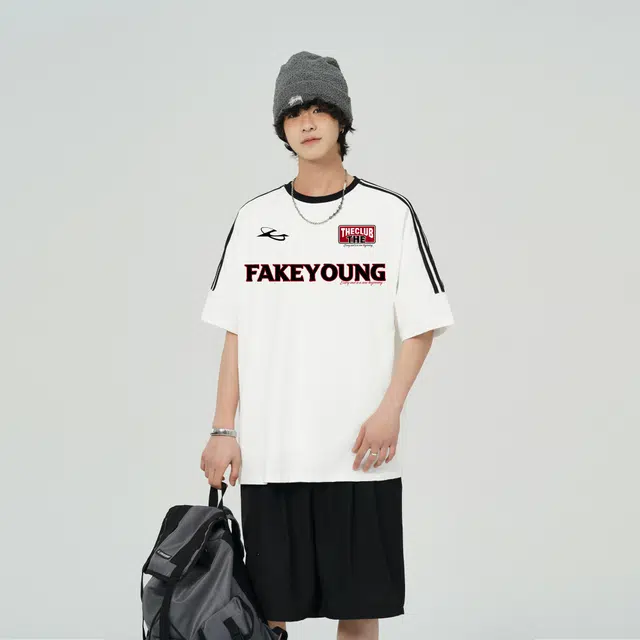 Fakeyoung LOGOT