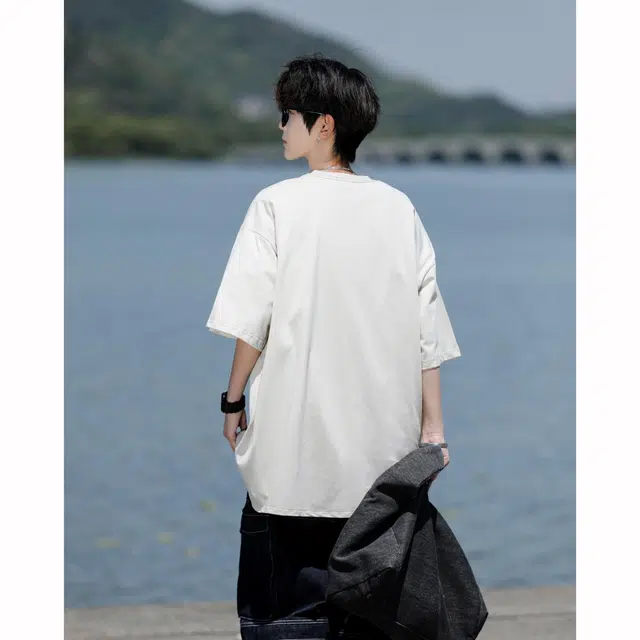 Fakeyoung T