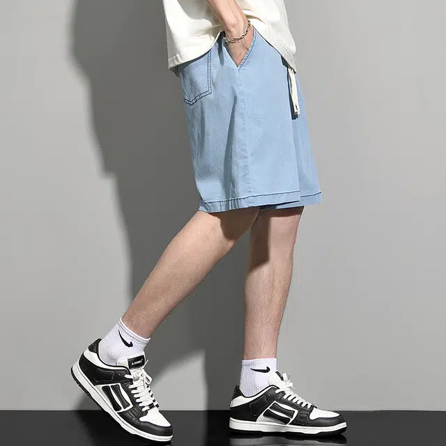 Fakeyoung