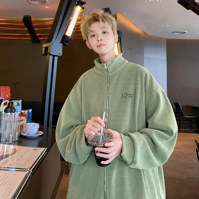 Fakeyoung