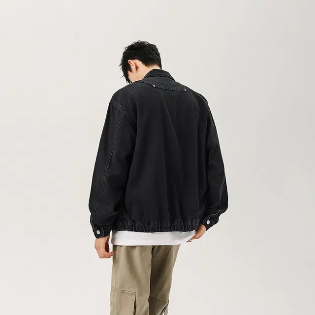 Fakeyoung