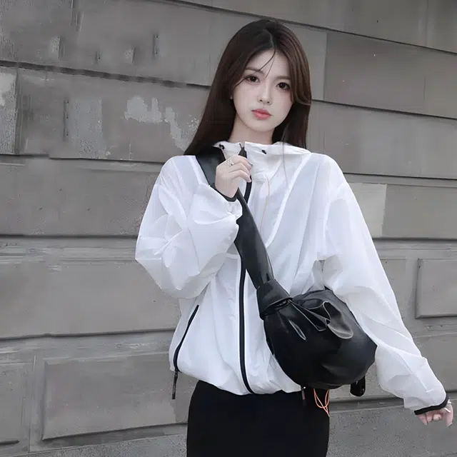 Fakeyoung