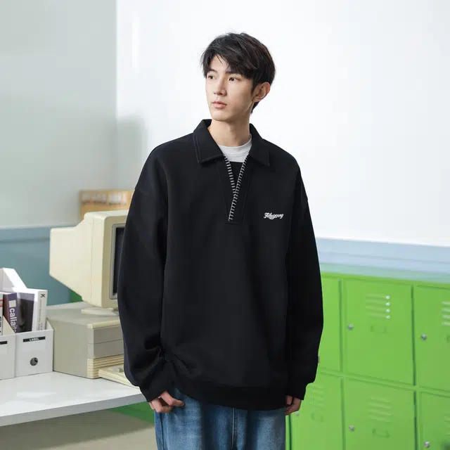 Fakeyoung Vlogo