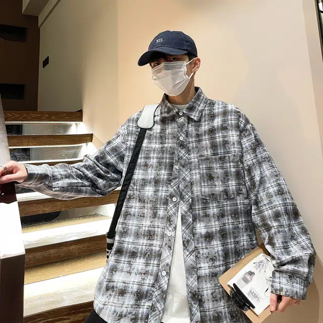 悍戈 美式潮牌复古多彩条纹格子慵懒学院风基础款简约高街痞帅小众设计翻领宽松休闲百搭通勤长袖衬衫 男女同款