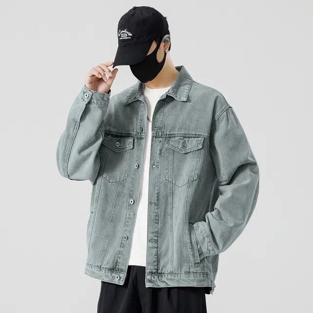 Fakeyoung