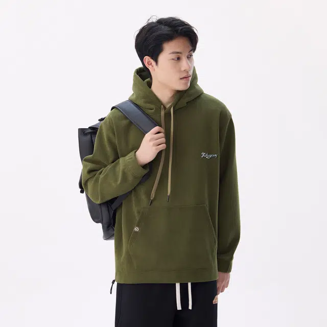 Fakeyoung logo