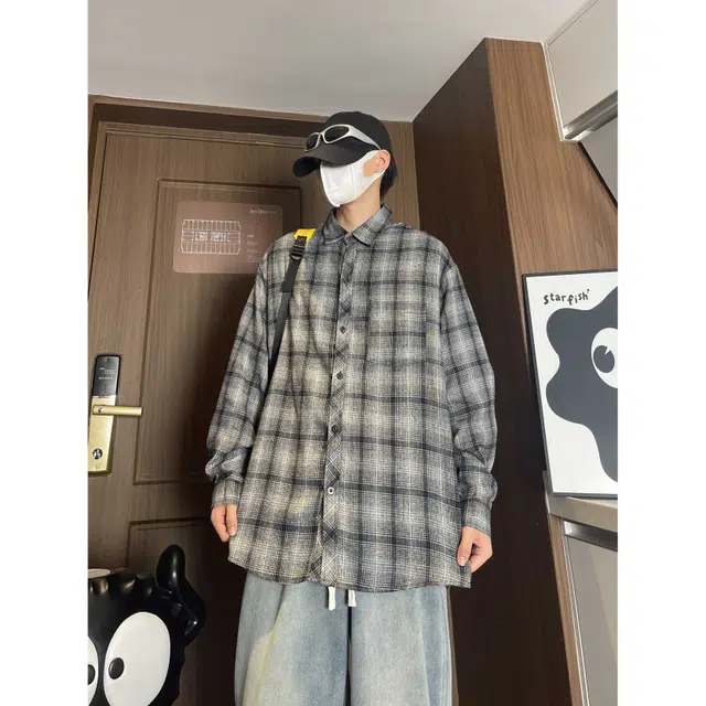 Fakeyoung