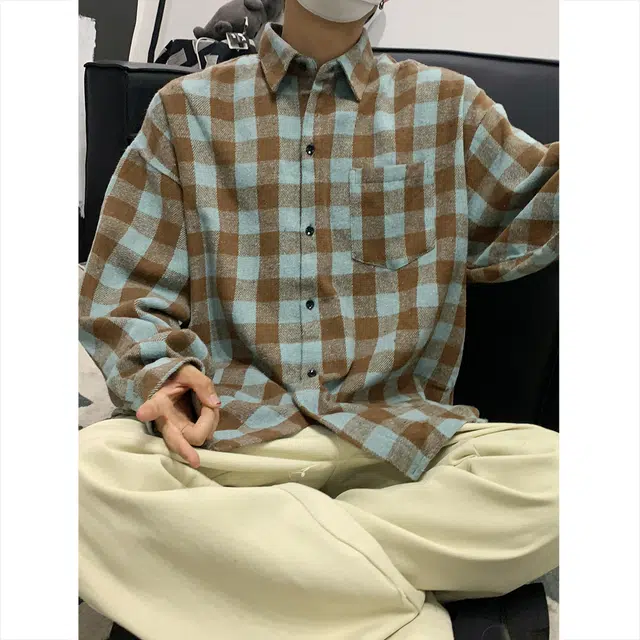 Fakeyoung