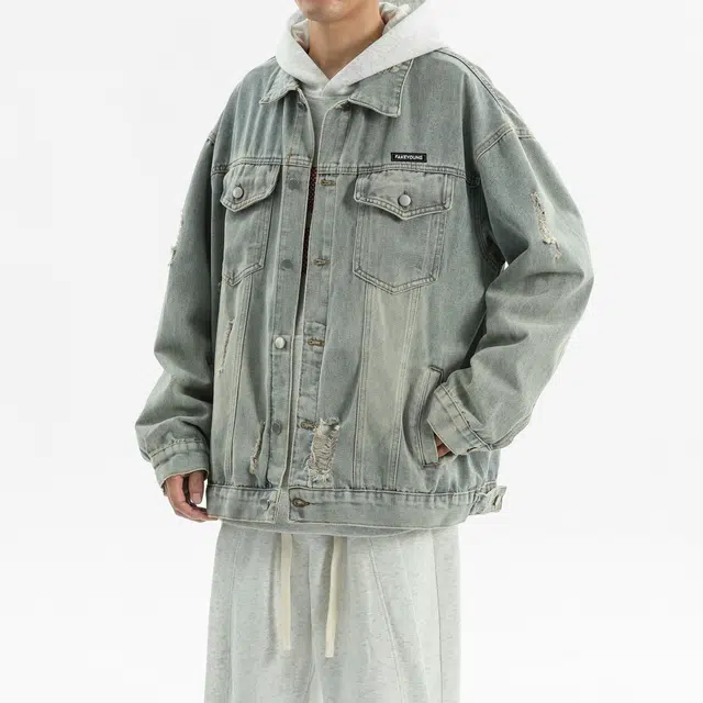 Fakeyoung