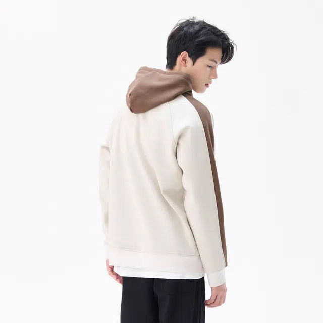 Fakeyoung logo