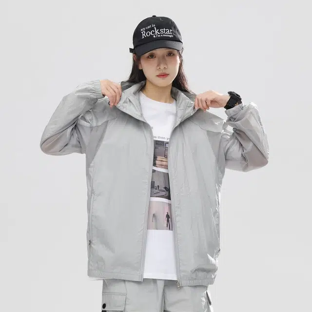 Fakeyoung