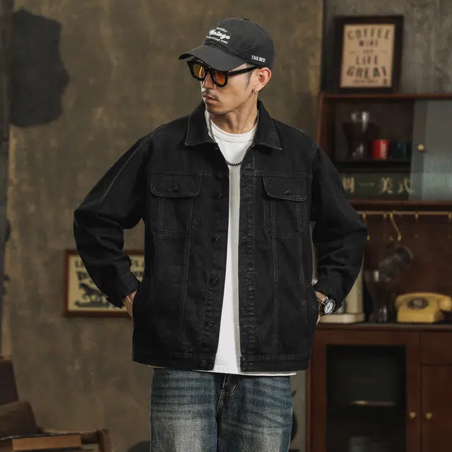 Fakeyoung