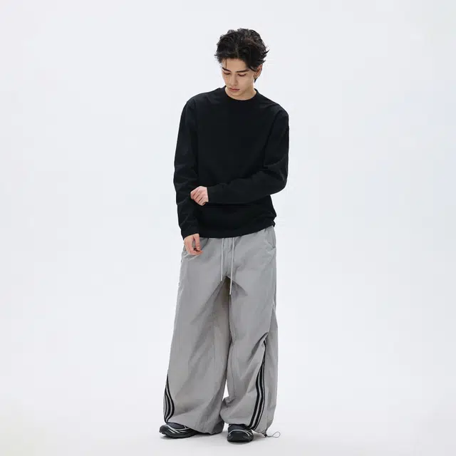 220Fakeyoung T