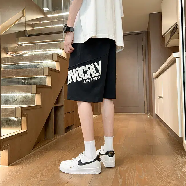 Fakeyoung