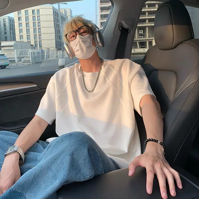 Fakeyoung T