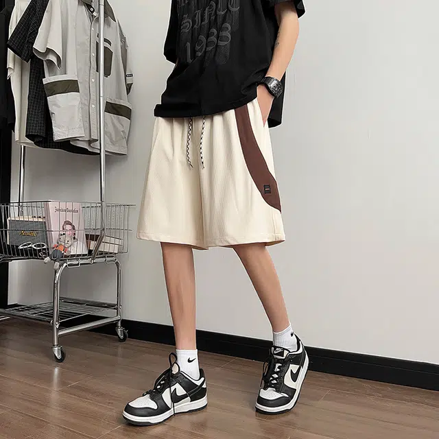 Fakeyoung