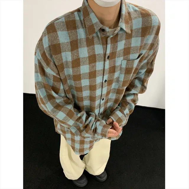Fakeyoung