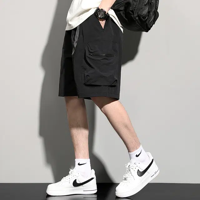 Fakeyoung