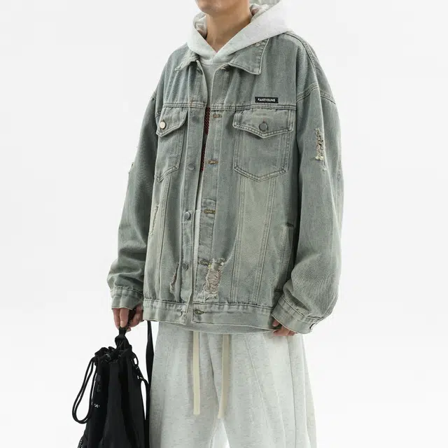 Fakeyoung