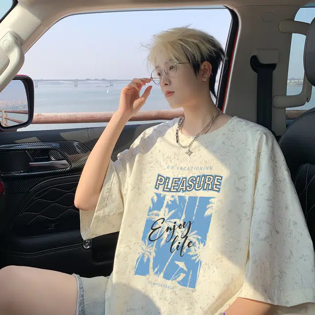 Fakeyoung T