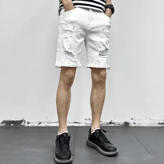 Fakeyoung