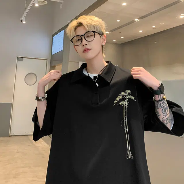 Fakeyoung T