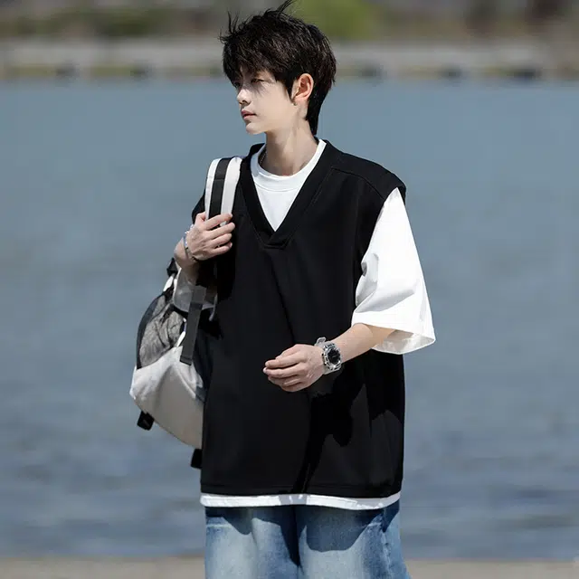 Fakeyoung T